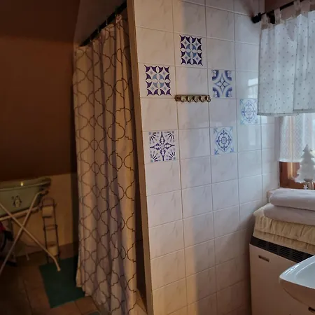 U Konika Guest house